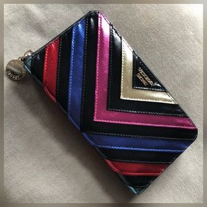 VS Multi Metallic V-Quilt Wallet